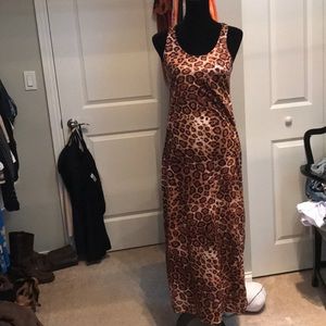 Leopard print maxi dress